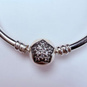 Pandora Sparkling CZ Star Sterling Silver 925 Bangle Bracelet Limited Edition